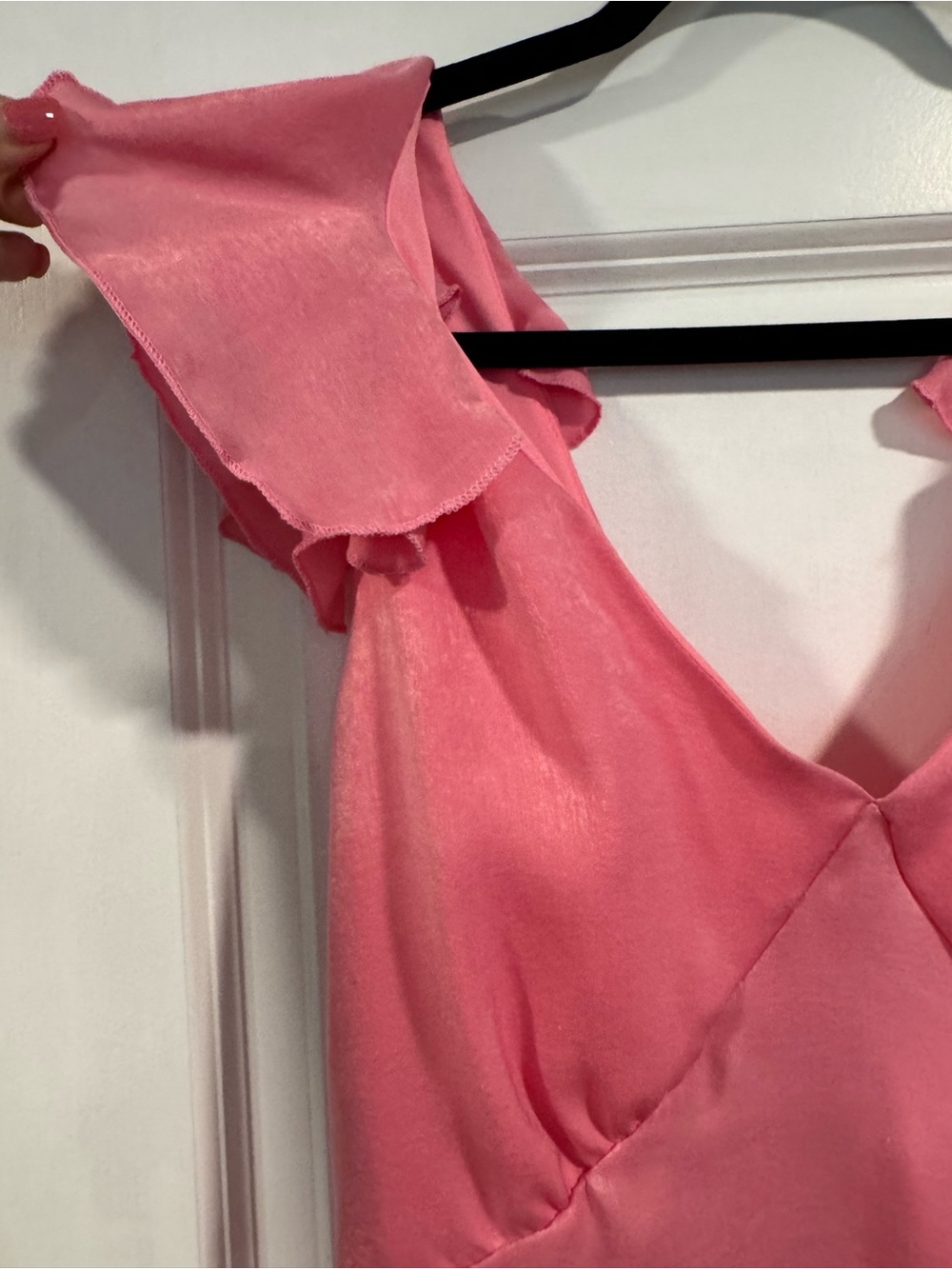 Pink Ruffle-Sleeve V-Neck Dress - Picture 4 of 4